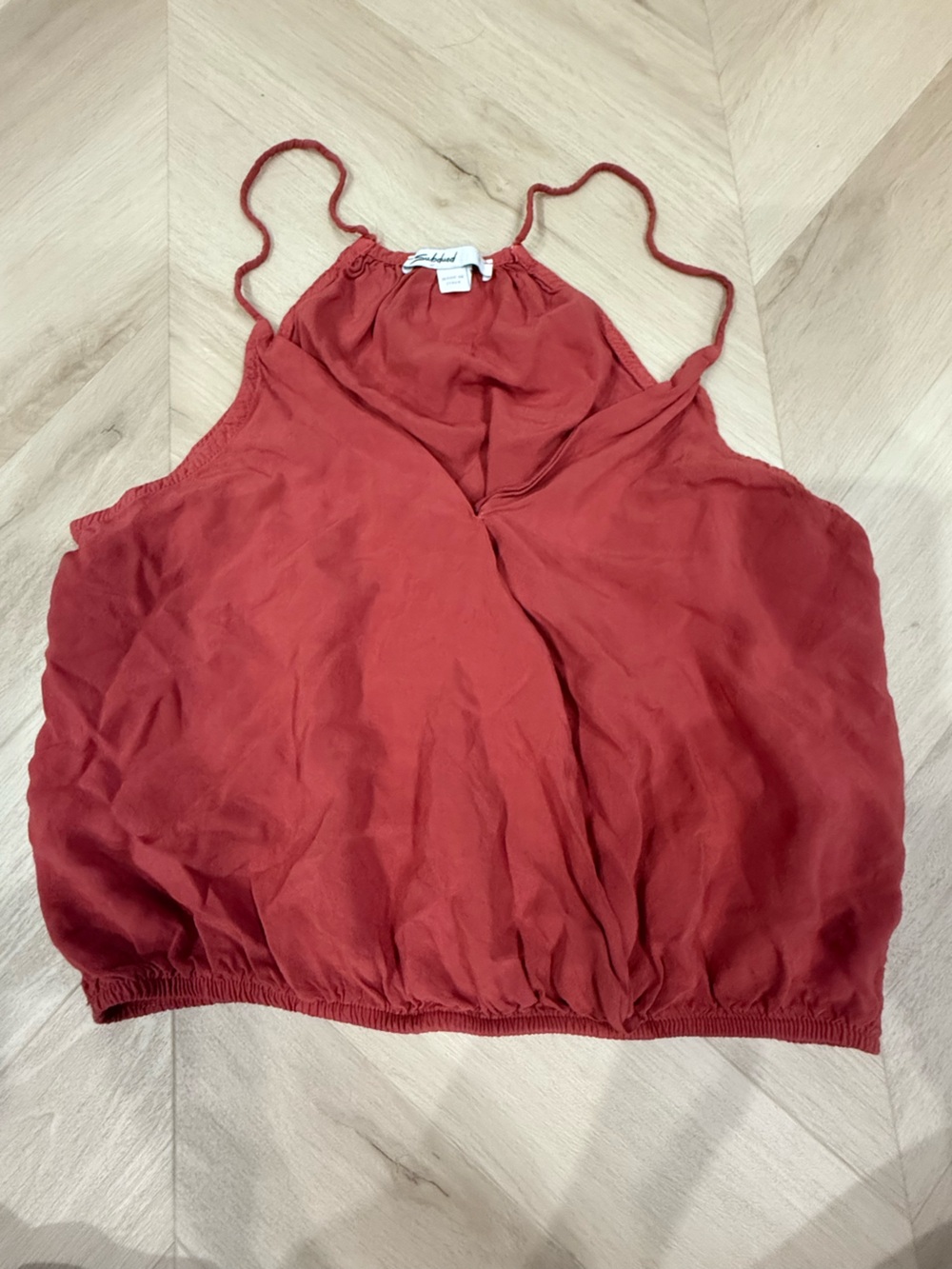 Made in Italy Simple Spaghetti Strap Tank Top in Rust Red
